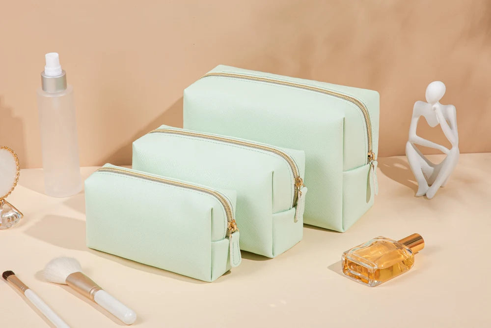 1pcs PU Leather Portable Toiletry Bags Waterproof Travel Make Up Bags for Women Small Medium Large Cosmetic Organizer Bags