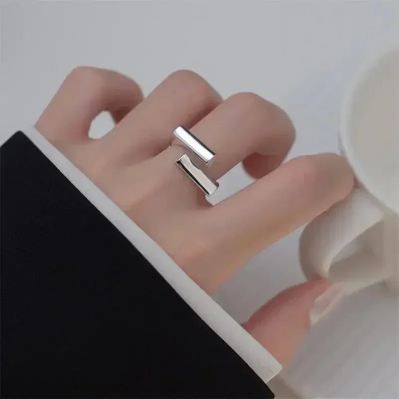 2025 New Design Rings for Women Geometric Irregular Adjustable Opening Finger Ring Luxury Jewelry Gifts Party Accessories Ring